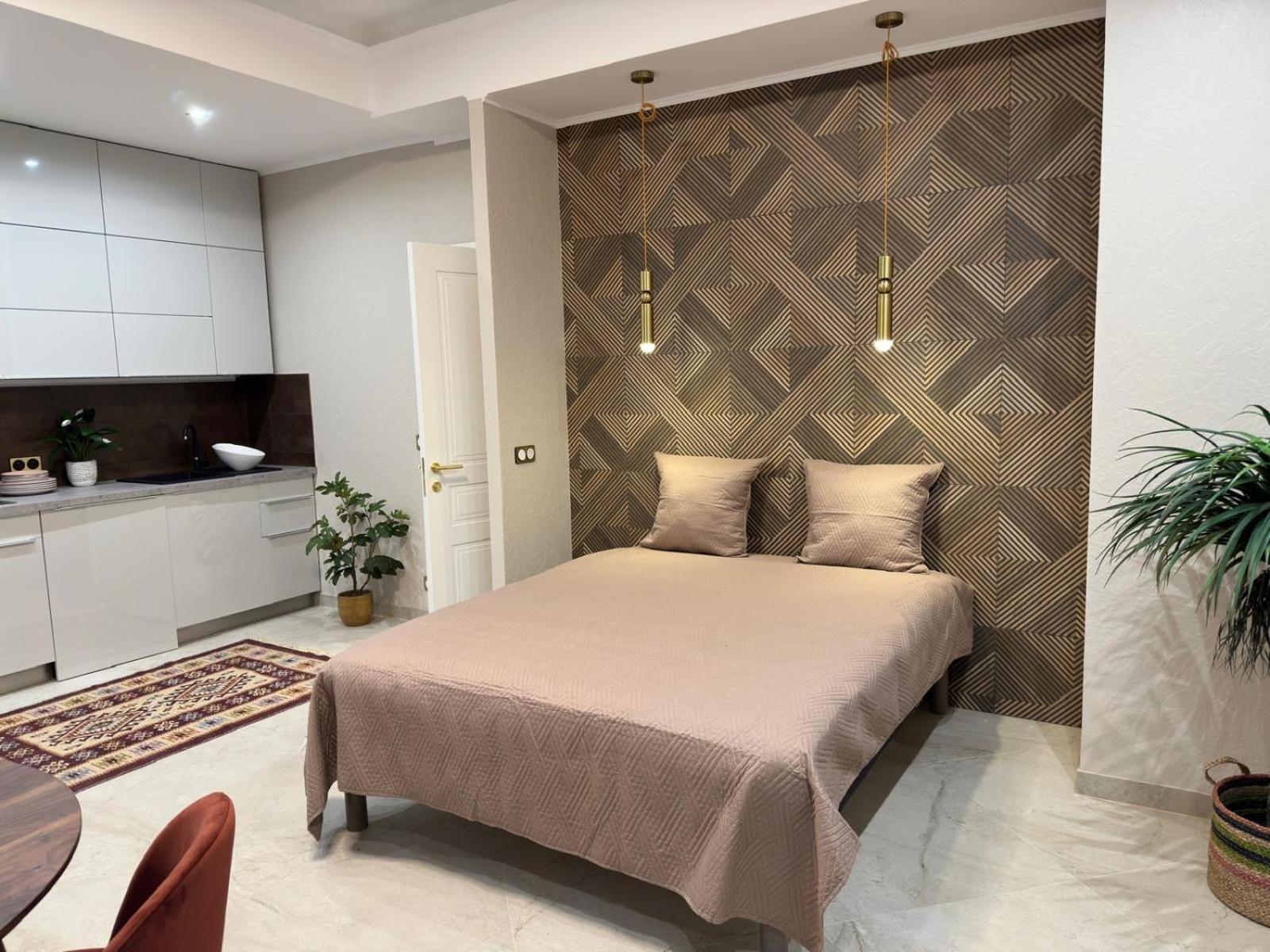 Extraordinaire Grand Studio Au Centre 6 Minutes A Pied De La Plage Et L'Hotel Negresco Nice Luaran gambar